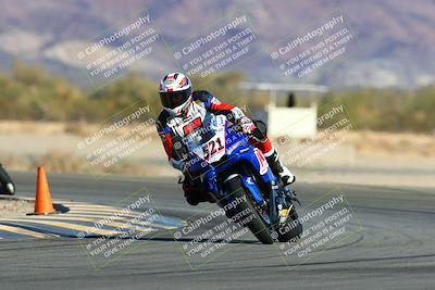 media/Jan-09-2022-SoCal Trackdays (Sun) [[2b1fec8404]]/Turn 14 (10am)/